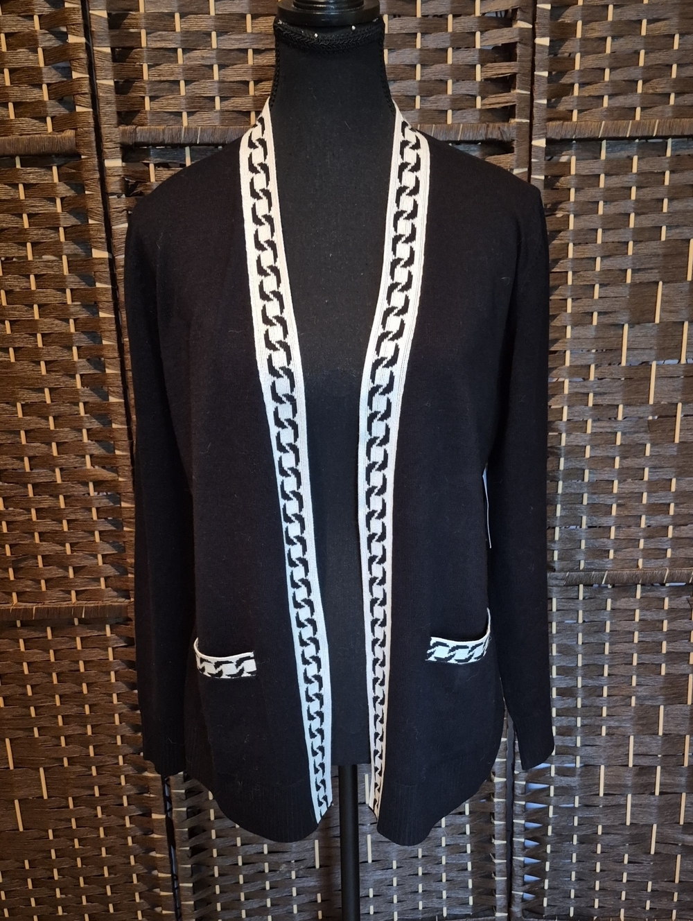 89th & Madison Black Open-Front Cardigan with Cream Chain Trim